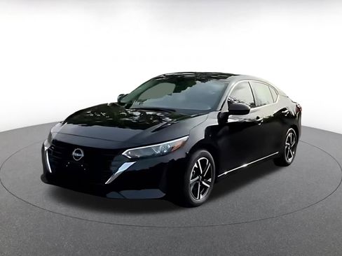 Used 2025 Nissan Sentra SV FWD image 7