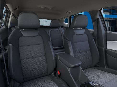 New 2026 Chevrolet Trax LT w/ Driver Confidence Package FWD image 23