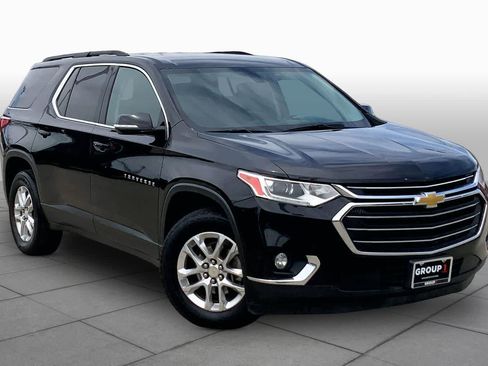Used 2019 Chevrolet Traverse LT FWD image 3