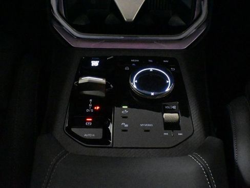 Used 2025 BMW X3 xDrive30i w/ Convenience Package image 24