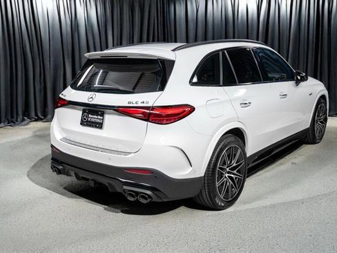 New 2026 Mercedes-Benz GLC 43 AMG 4MATIC image 4