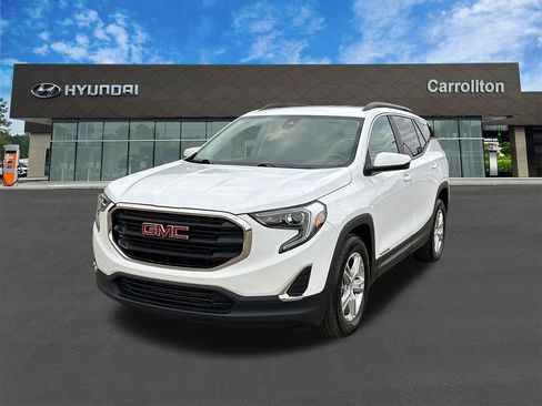 Used 2021 GMC Terrain SLE w/ Driver Convenience Package image 1