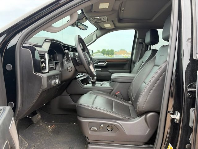 Used 2025 GMC Sierra 1500 Denali AWD/4WD image 11