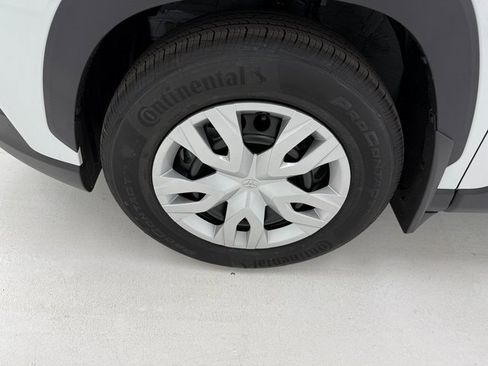 New 2026 Toyota Corolla Cross L image 7