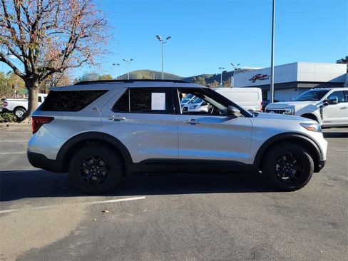 Certified 2022 Ford Explorer Timberline image 8