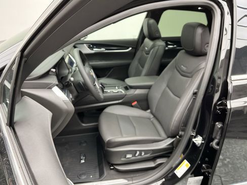 New 2026 Cadillac XT5 Premium Luxury w/ Driver Assist Package AWD/4WD image 10