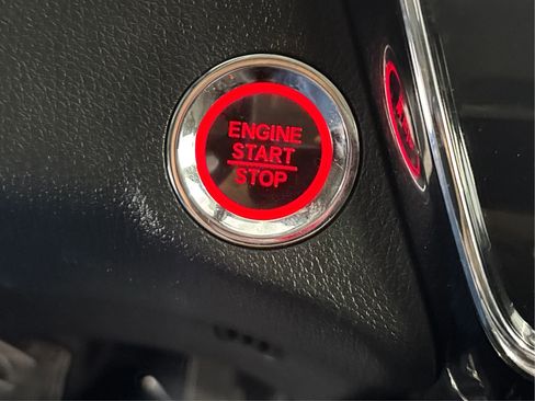 Used 2021 Honda HR-V EX image 39