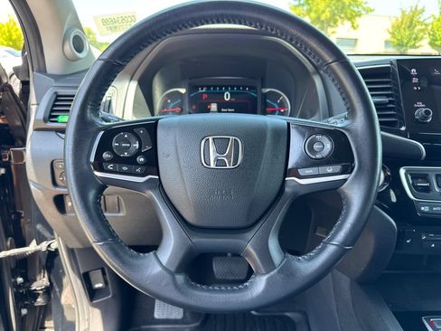 Used 2020 Honda Pilot Touring image 26