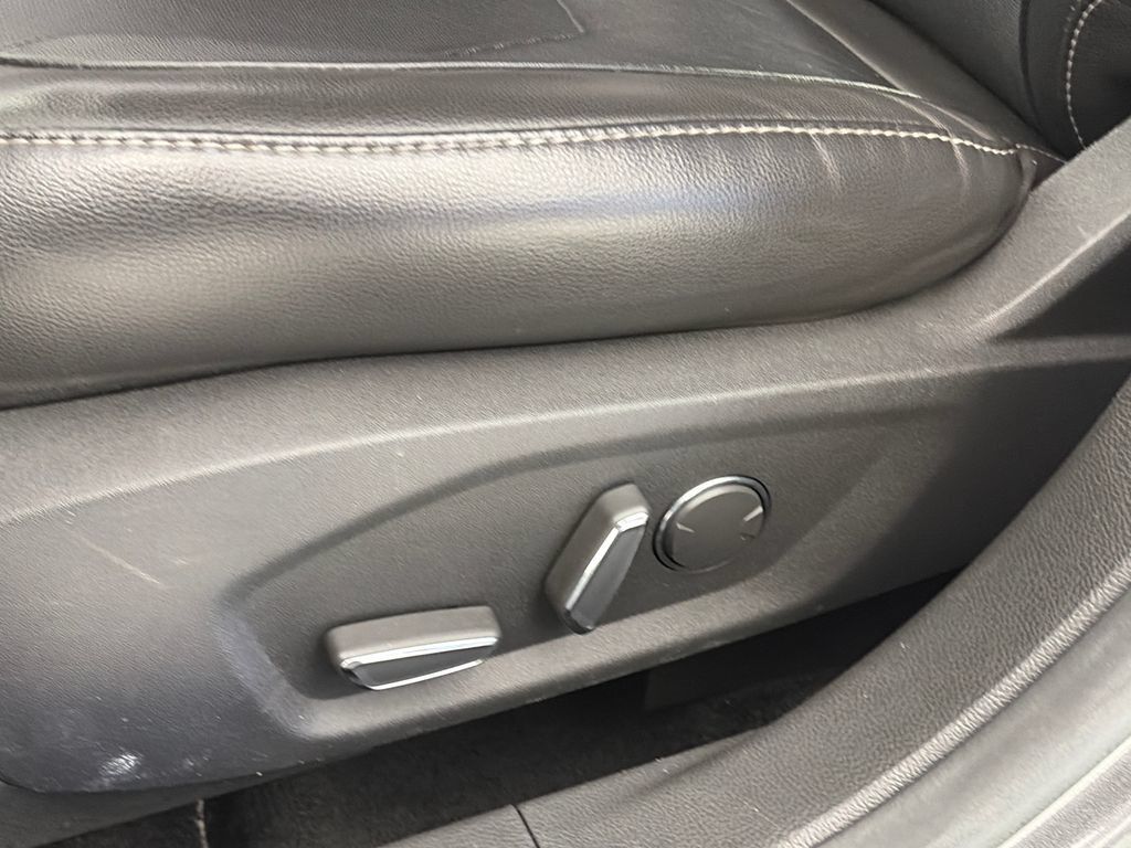 Used 2015 Ford Fusion Titanium AWD/4WD image 26