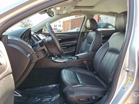 Used 2017 Buick Regal Premium w/ Driver Confidence Package #1 image 14