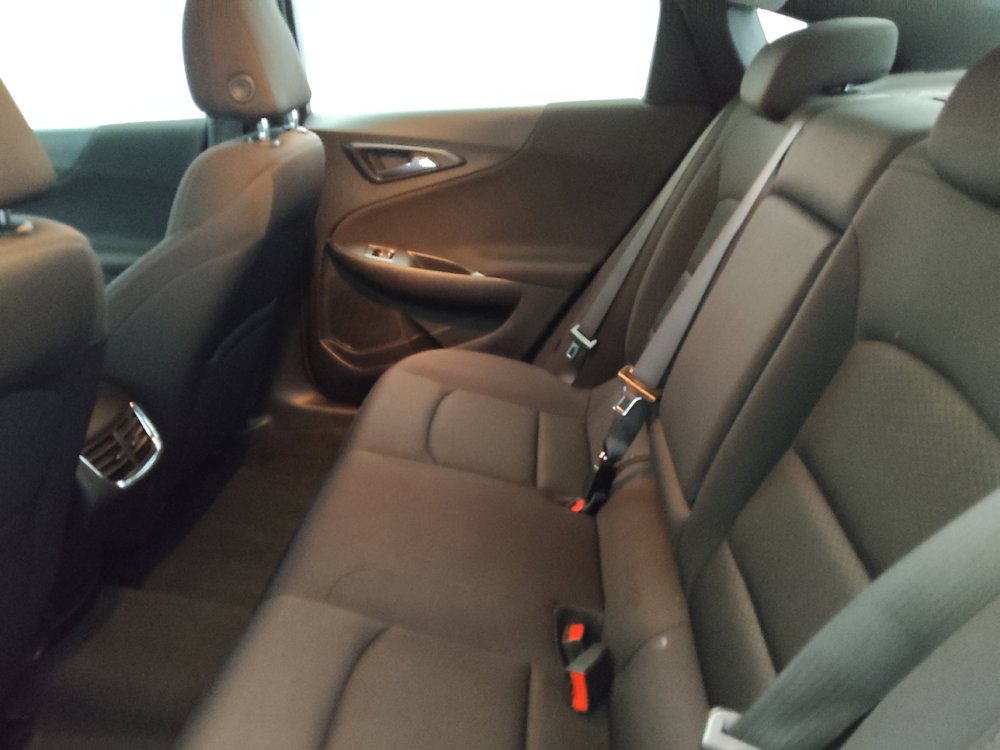 Used 2023 Chevrolet Malibu LT FWD image 18