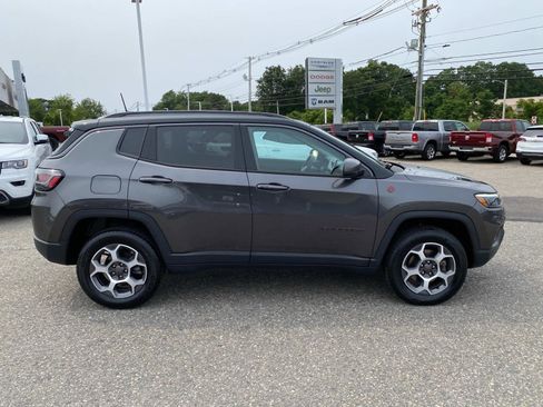 Certified 2022 Jeep Compass Trailhawk w/ Trailhawk Elite Group image 2