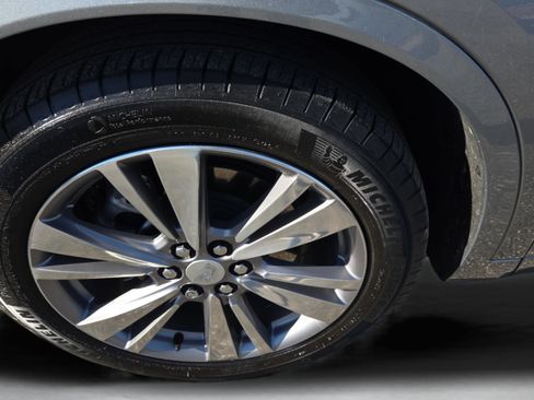 Used 2024 Cadillac XT6 Premium Luxury w/ Technology Package image 34