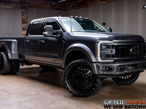 Used 2026 Ford F450 Platinum w/ Platinum Plus Package image 1