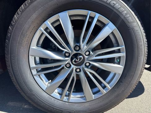 Used 2021 INFINITI QX80 Luxe w/ All-Season Package AWD/4WD image 25