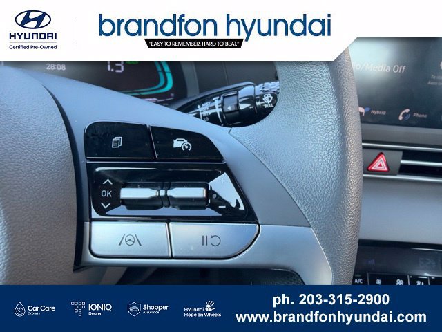 Used 2026 Hyundai Elantra Hybrid FWD image 15
