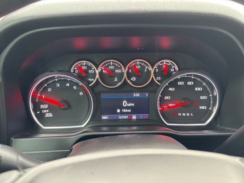 Used 2020 Chevrolet Silverado 1500 LT w/ All-Star Edition image 23