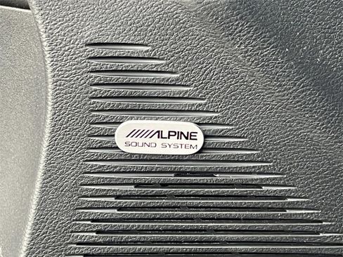 Used 2021 Dodge Challenger GT w/ Plus Package image 27