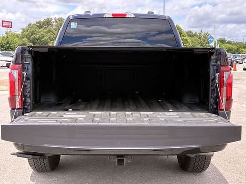 Used 2025 Ford F150 Lariat w/ FX4 Off-Road Package AWD/4WD image 35
