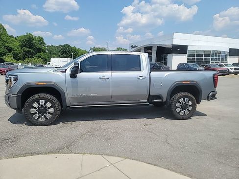 Certified 2024 GMC Sierra 2500 Denali w/ Denali Reserve Package AWD/4WD image 4