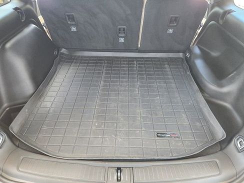 Certified 2023 Jeep Grand Cherokee Limited w/ Luxury Tech Group II image 31