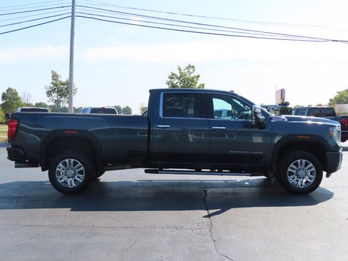 Used 2020 GMC Sierra 3500 Denali image 7