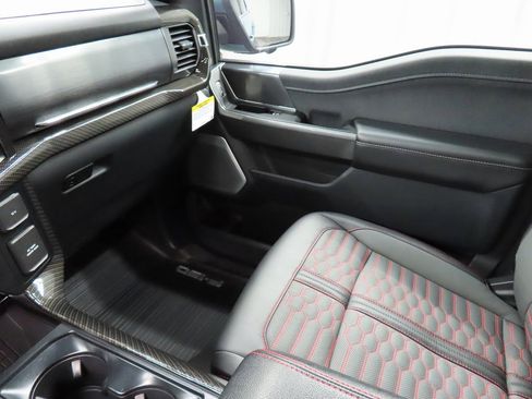 Used 2023 Ford F150 Lariat w/ Equipment Group 502A High image 33