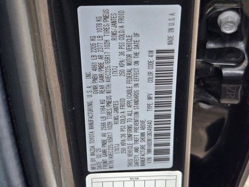 Used 2025 MAZDA CX-50 AWD 2.5 S w/ Premium Package image 32