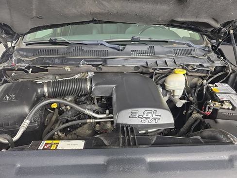 Used 2017 RAM 1500 Big Horn AWD/4WD image 9