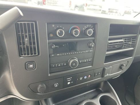 Used 2022 Chevrolet Express 2500 LS w/ Driver Convenience Package RWD image 6