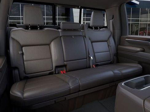 New 2026 GMC Sierra 3500 Denali w/ Denali Reserve Package image 17