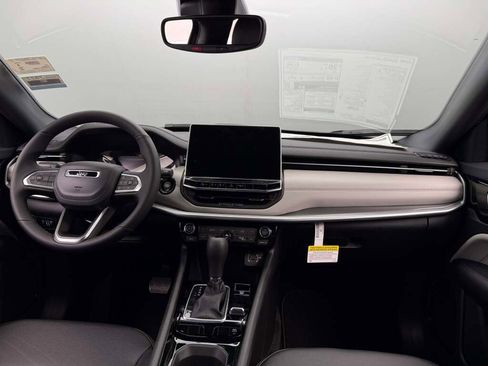 New 2026 Jeep Compass Limited image 20