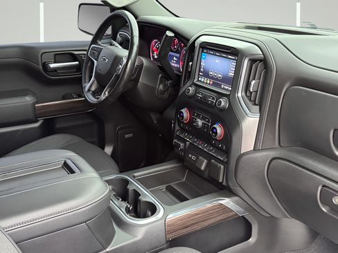Used 2020 Chevrolet Silverado 1500 LT Trail Boss AWD/4WD image 6