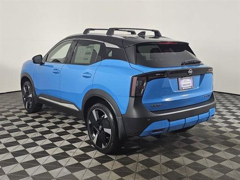 New 2026 Nissan Kicks SR w/ SR Premium Package image 7