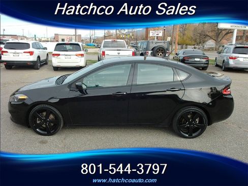 Used 2016 Dodge Dart SXT w/ Rallye Appearance Group image 2