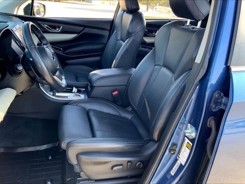 Used 2022 Subaru Ascent Limited image 7