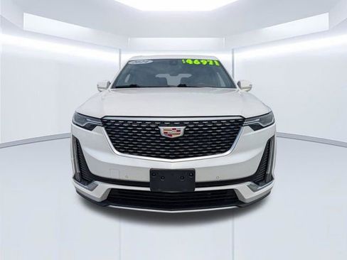 Used 2024 Cadillac XT6 Premium Luxury AWD/4WD image 9