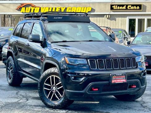 Used 2018 Jeep Grand Cherokee Trailhawk w/ Trailhawk Luxury Group image 1