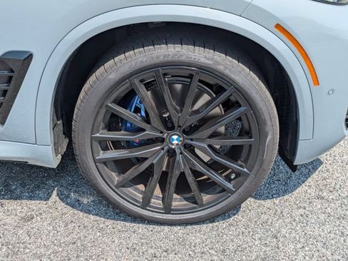 Used 2026 BMW X5 xDrive40i w/ M Sport Package AWD/4WD image 12
