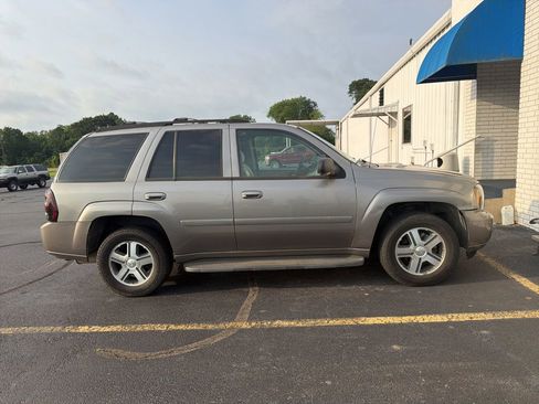 Used 2006 Chevrolet TrailBlazer LT RWD image 1