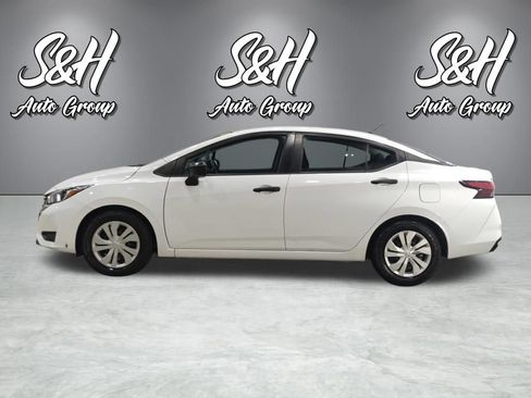 Used 2023 Nissan Versa S FWD image 19
