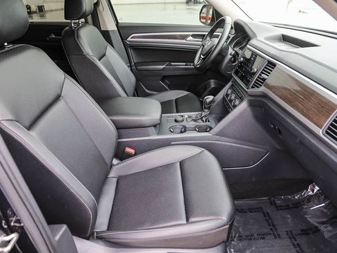 Used 2019 Volkswagen Atlas SE AWD/4WD image 16