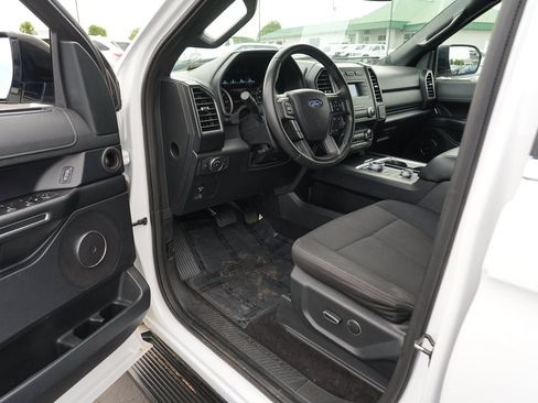 Used 2019 Ford Expedition Max XL AWD/4WD image 13
