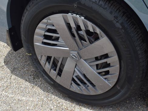 Used 2026 Nissan Sentra SV w/ Floor Mat Package FWD image 14