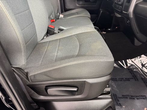 Used 2022 RAM 1500 Classic Warlock w/ Electronics Group image 32