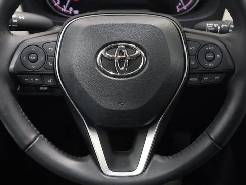 Used 2023 Toyota RAV4 XLE image 17