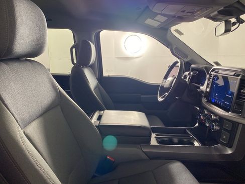 Used 2025 Ford F150 XLT w/ Equipment Group 302A MID image 20