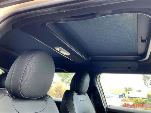 Certified 2023 MINI Cooper S image 22