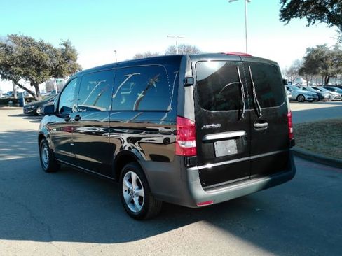 Used 2019 Mercedes-Benz Metris Passenger image 13