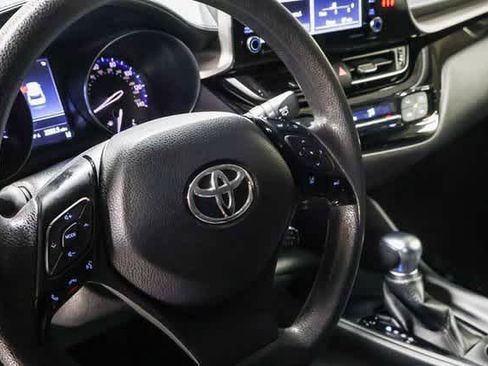 Certified 2021 Toyota C-HR LE FWD image 20